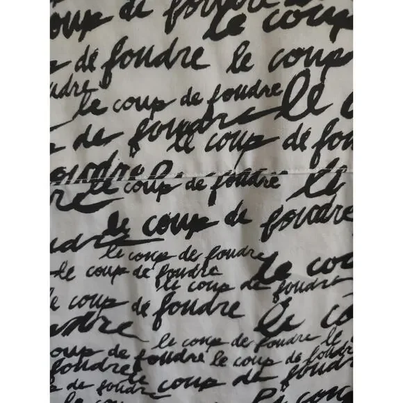 Chico’s Script Print Blouse Black White Button Front Lightweight Top 2/Large - Picture 4 of 5